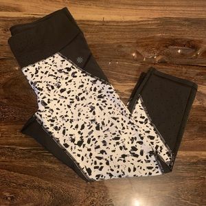 LIKE NEW ATHLETA 7/8 leggings